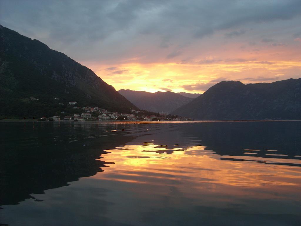 Apartment Ivanisevic 2 Kotor Buitenkant foto